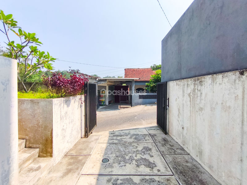 Jalan Pagersi Cibinong