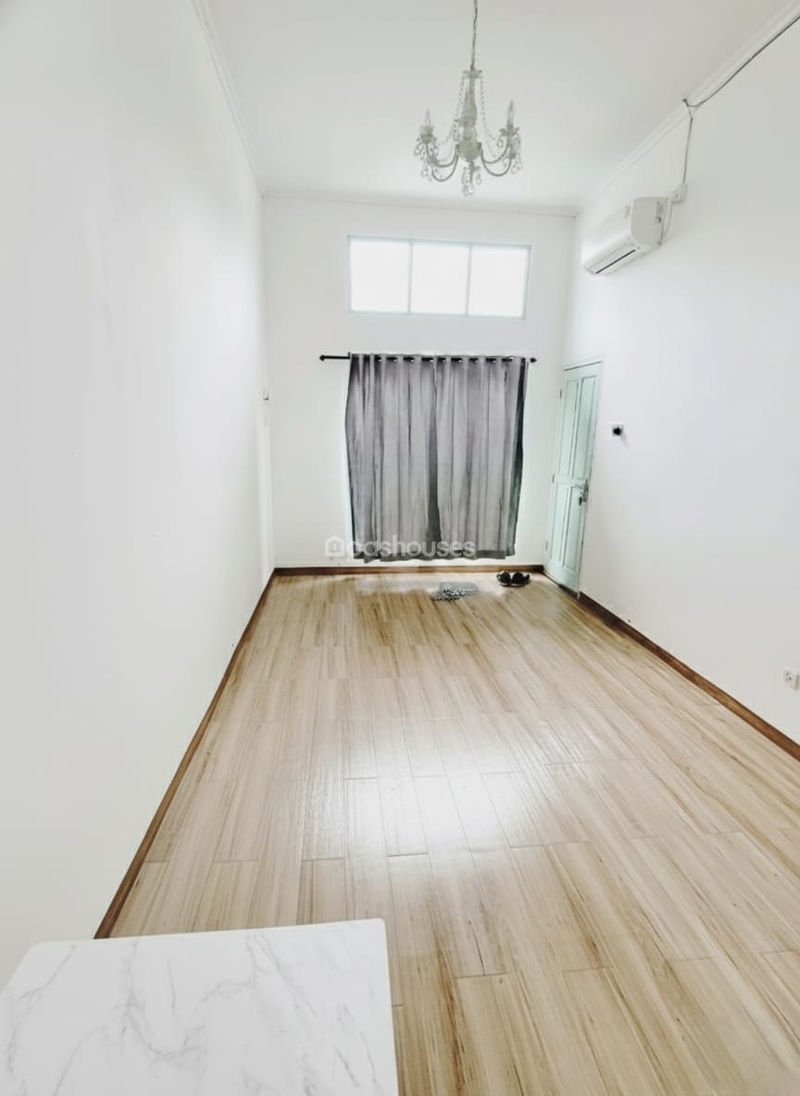 Perumahan Darmawangsa Residence Blok RR1 No.6