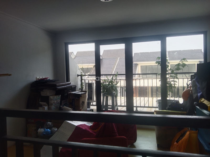 Perumahan Nirwana Hills Serpong Cluster Hoya Blok HE No.14