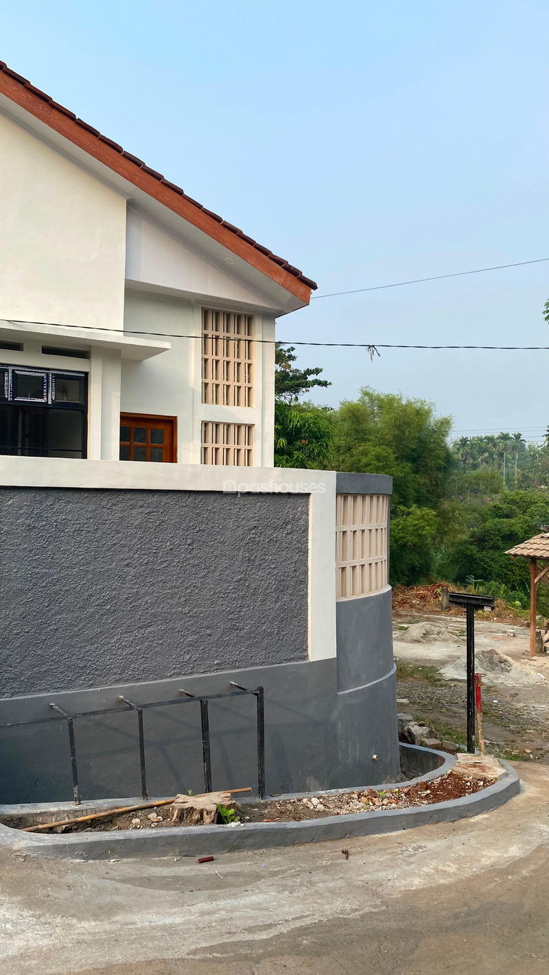 Pura Bojong Gede Blok L2