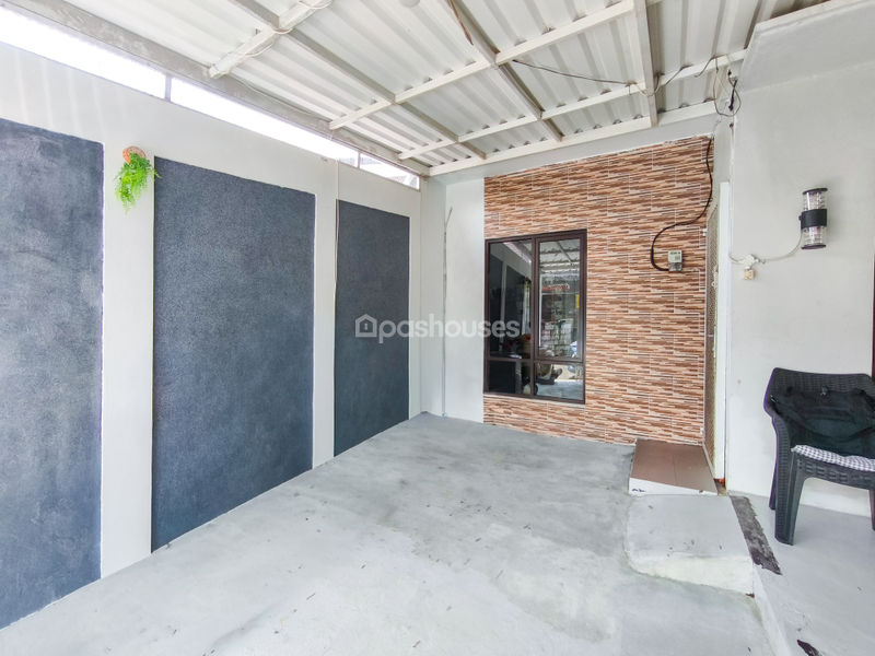 Cikeas Country Residence Blok C4 No.9