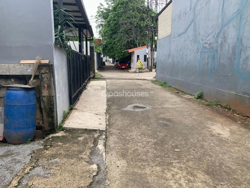 Jalan Kavling  BNI No.114