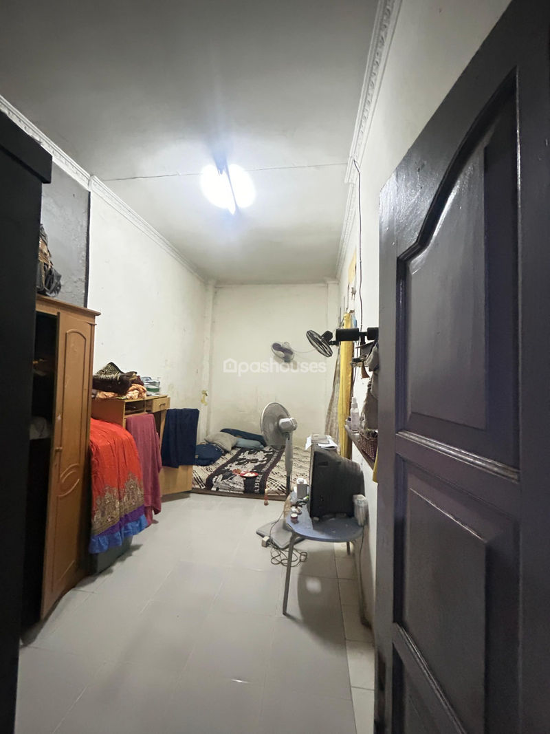 Jalan Karang Kates 8 No.1 