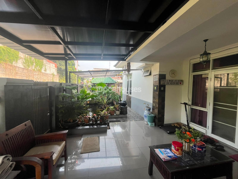 Jalan Bunga Sakura XVI Blok V No.17 