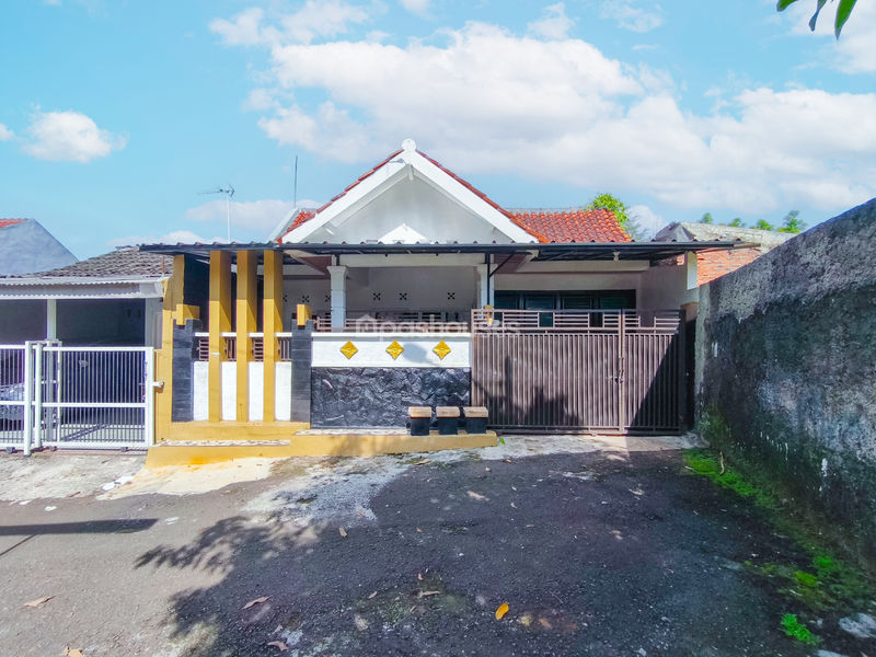 Perum Bukit Kayu Manis Blok A1 No.8