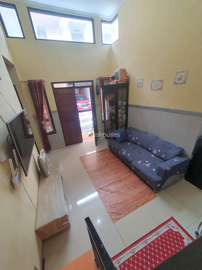 Jalan Saimang Depok
