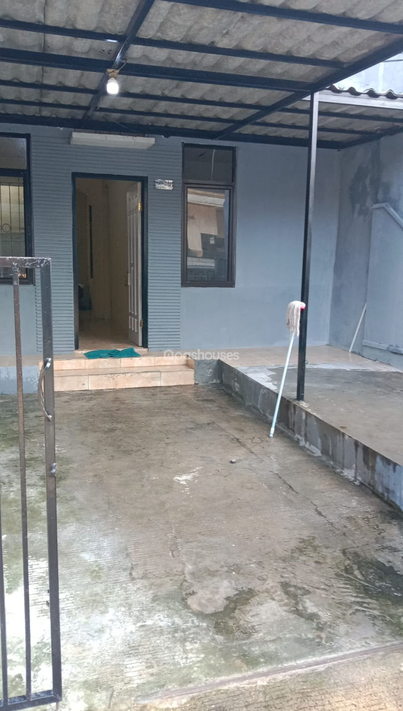 Perumahan Villa Mutiara Blok I4 No.16