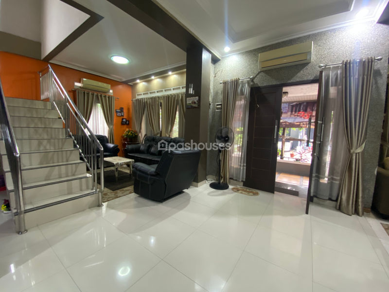 Perumahan Cibubur Residence Cluster Maplewood Blok E2