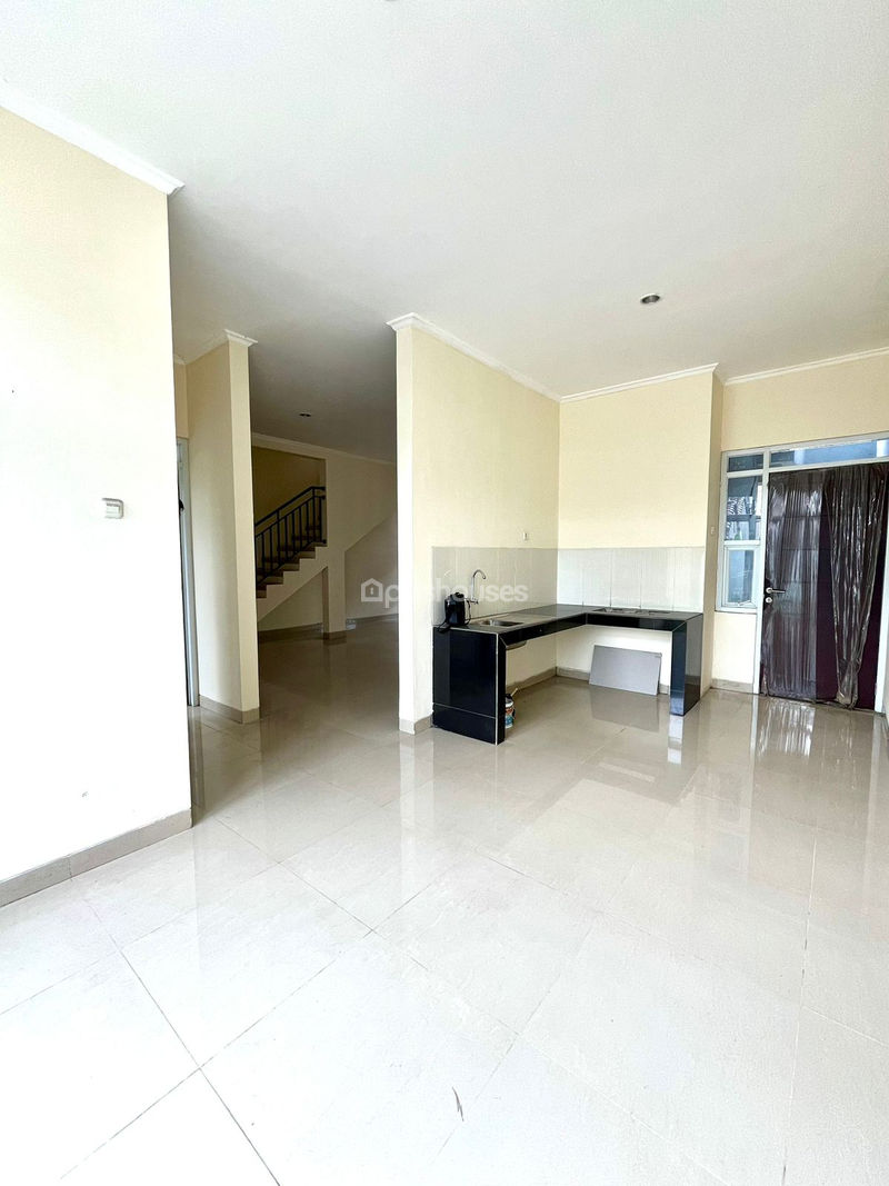 Ellyana Residence