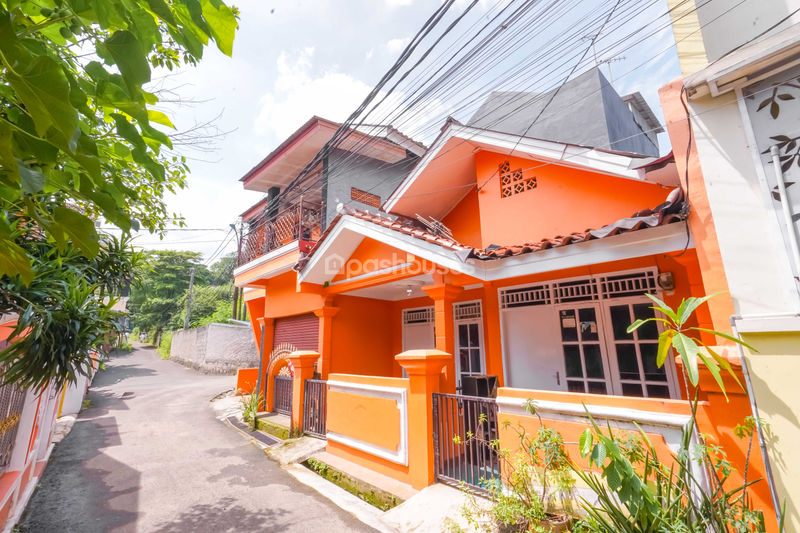 Jalan Sumur Bungur Cipayung