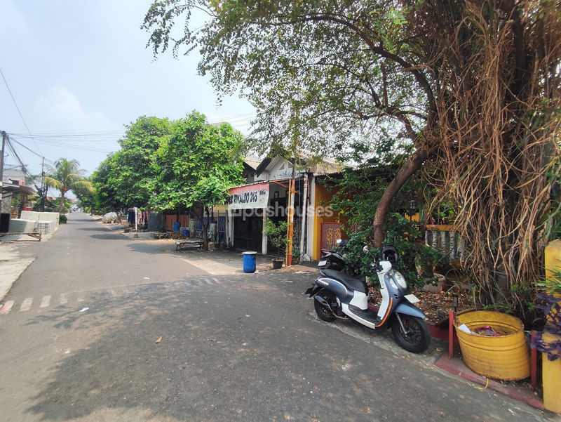 Jalan Agung No.82