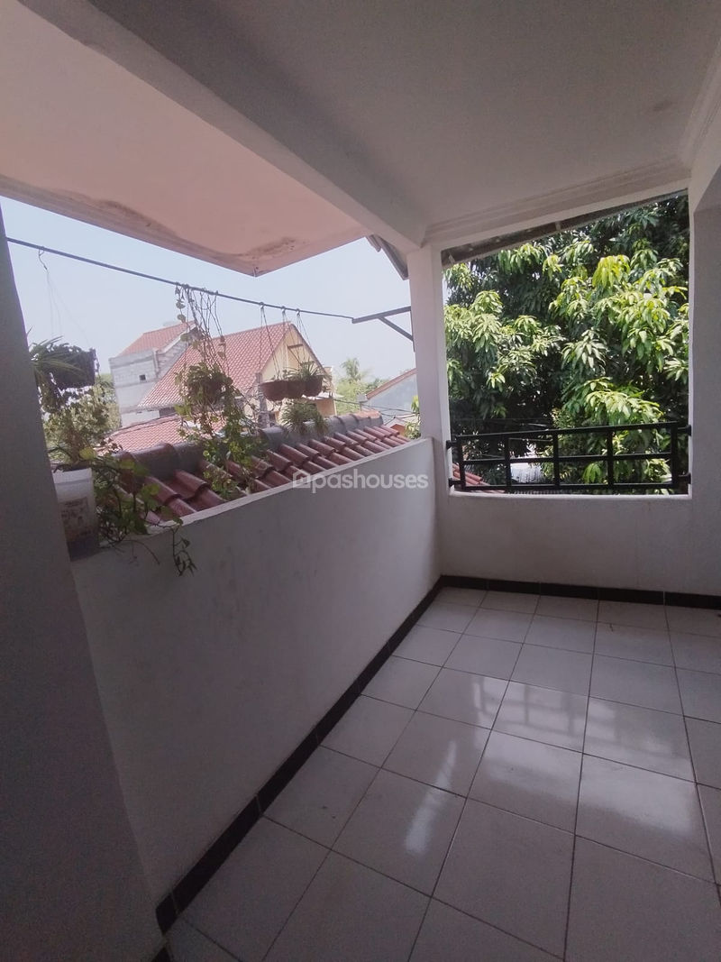 Jalan Raya Kalimanggis