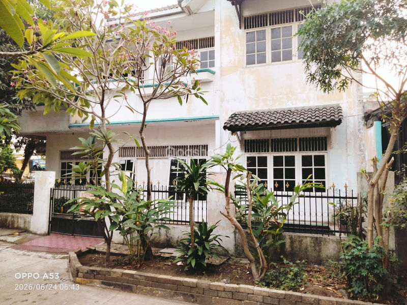 Jalan Pesut Raya No. 132