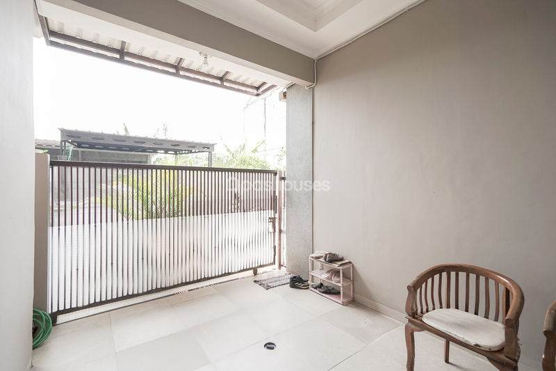 Villa Kranggan Raya Residence