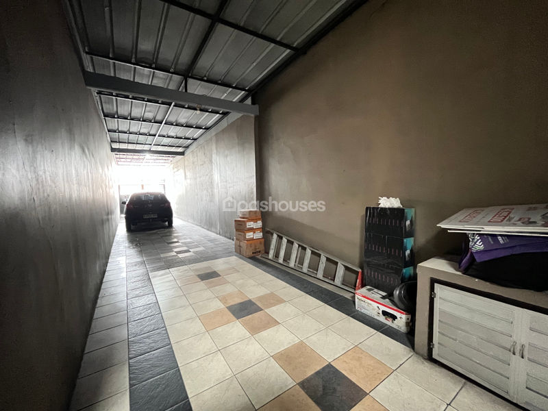 Jalan Mawar Raya No 11 Bekasi Timur