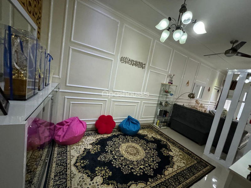 Graha Raya Komplek Graha Bunga Blok GB1