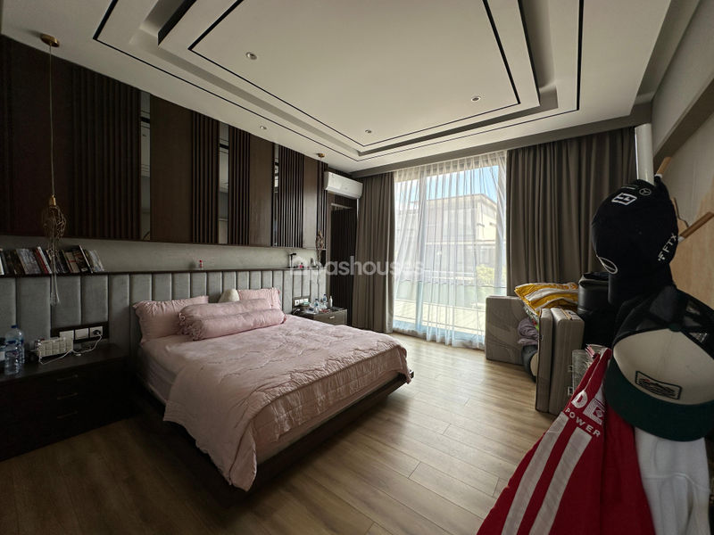 Perumahan Navapark BSD City Cluster Lyndon