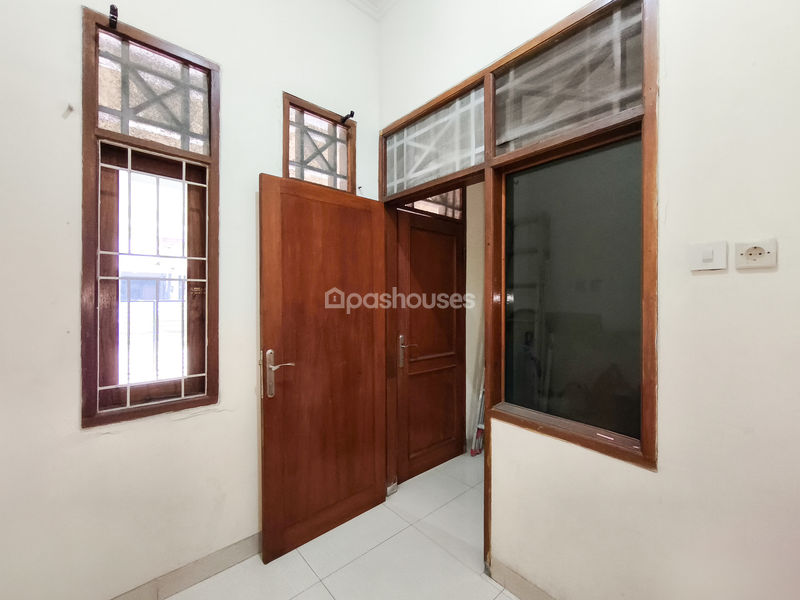 Perumahan Pura Melati Indah Blok F No.8