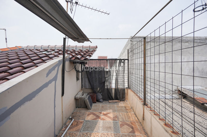 Pondok Timur Indah (PTI), Jl. Intan Blok I no. 9