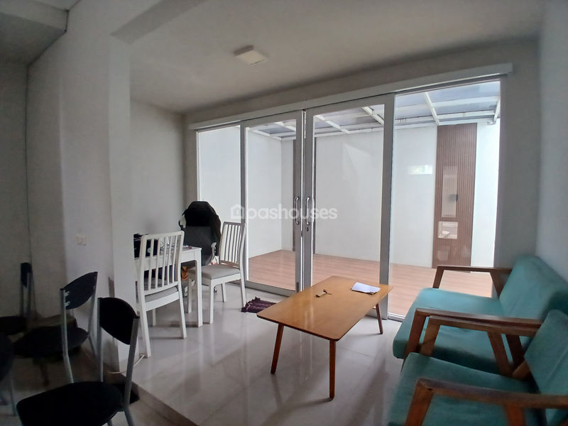 Azara Residence