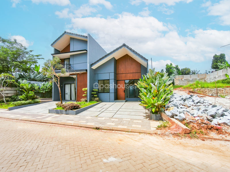 Avoria Estate