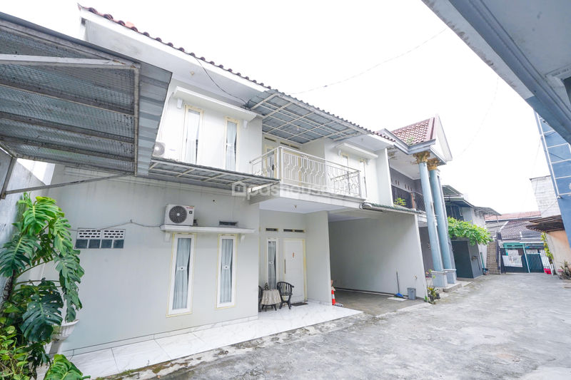 Jalan Guru Muhyin Jagakarsa