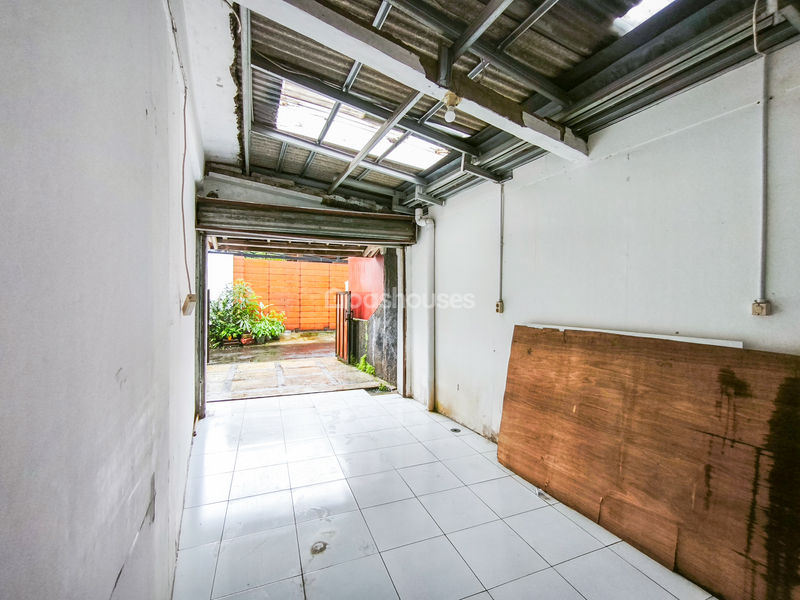 Jalan Palayu Raya No.11