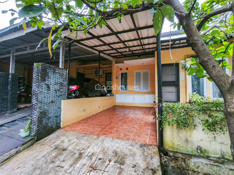 Cilebut Residence 1 Cluster Bougenville Blok I1 No.12