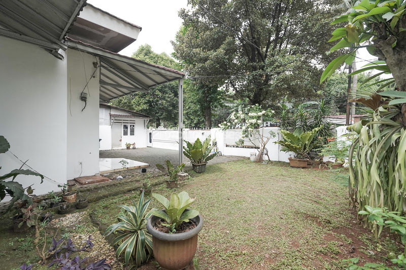 Jalan Manunggal II No. 8B, Komplek Kodam Jatiwaringin