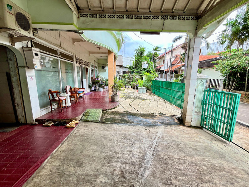 Jalan Antariksa III No.102