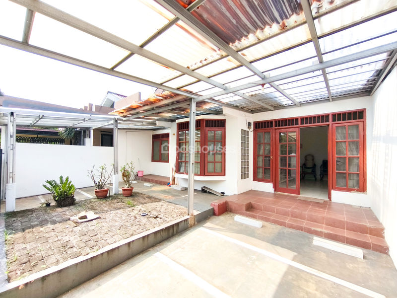 Bintaro Jaya Sektor 5 No.18