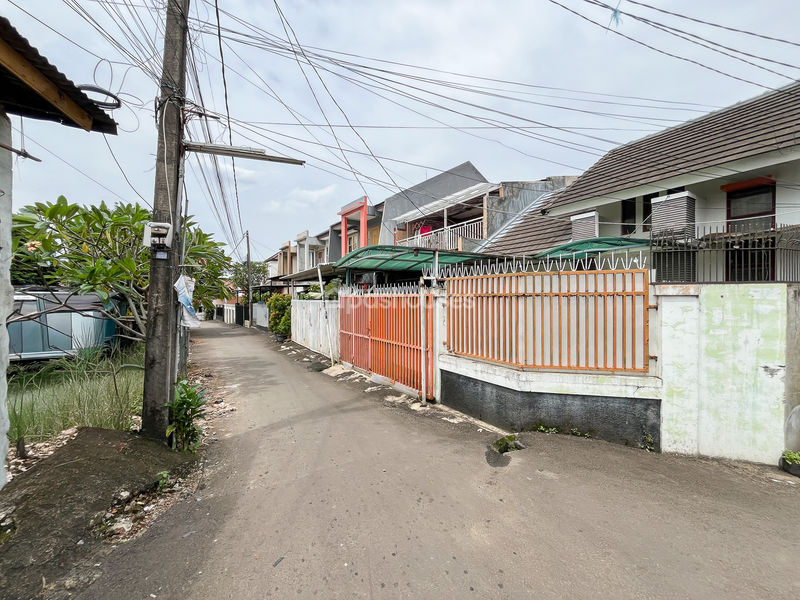 Jalan Mutaqin 3 Blok U No.85 Bekasi