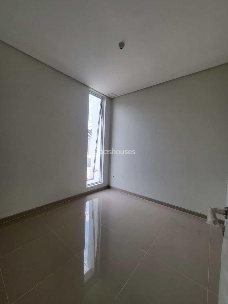 Paradise Serpong City Cluster Ecospace Blok BC3 No.16