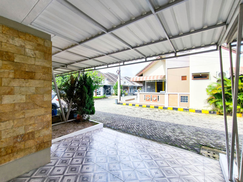 Aryana Karawaci Cluster Green