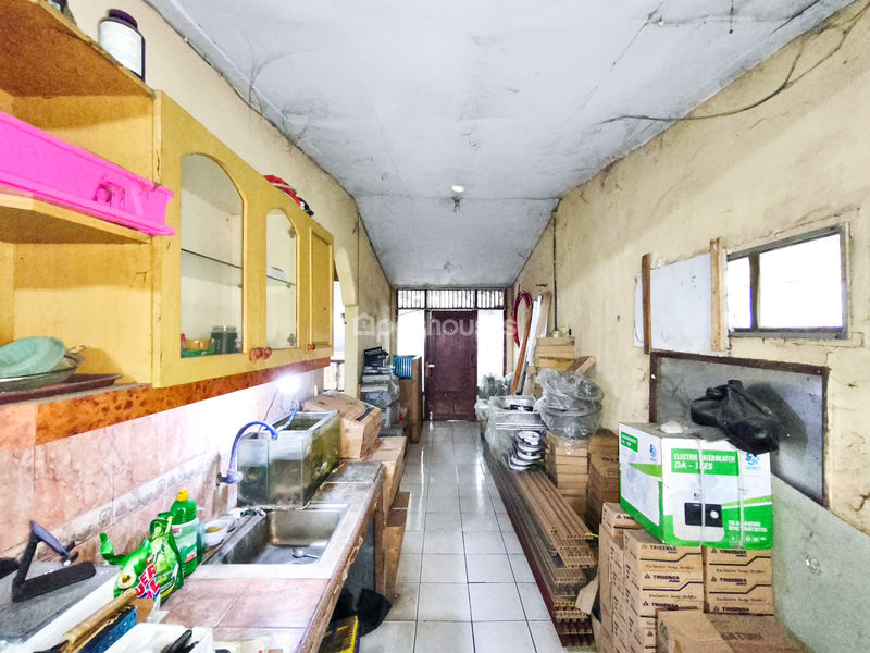 Jalan Prabu Siliwangi No.82 Tangerang