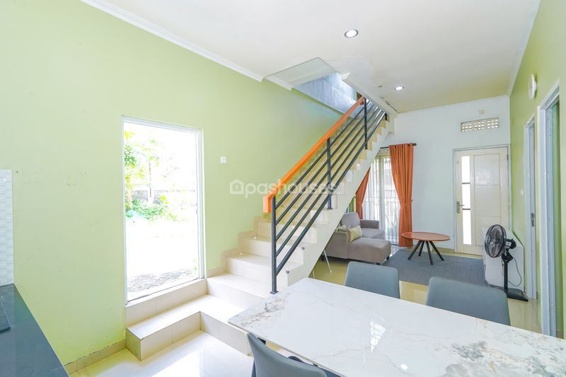 Perumahan Kyendra Town House No.7