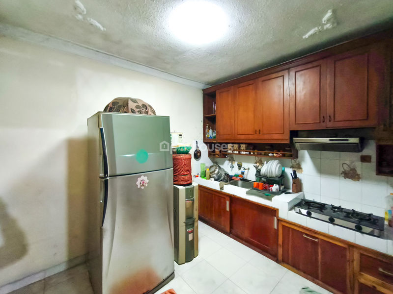 Jalan Alam Cirendeu Blok T11 No.9