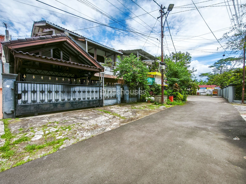 Komplek Agathis Bogor