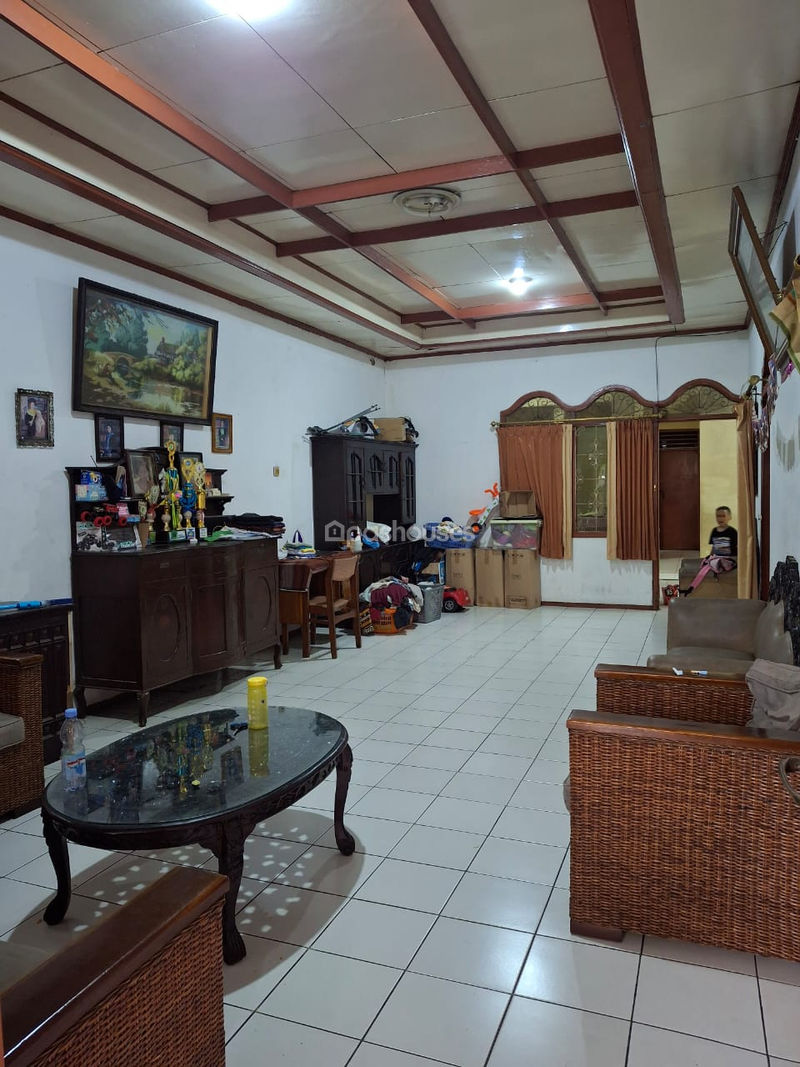 Jl. Masjid 1 no. 62