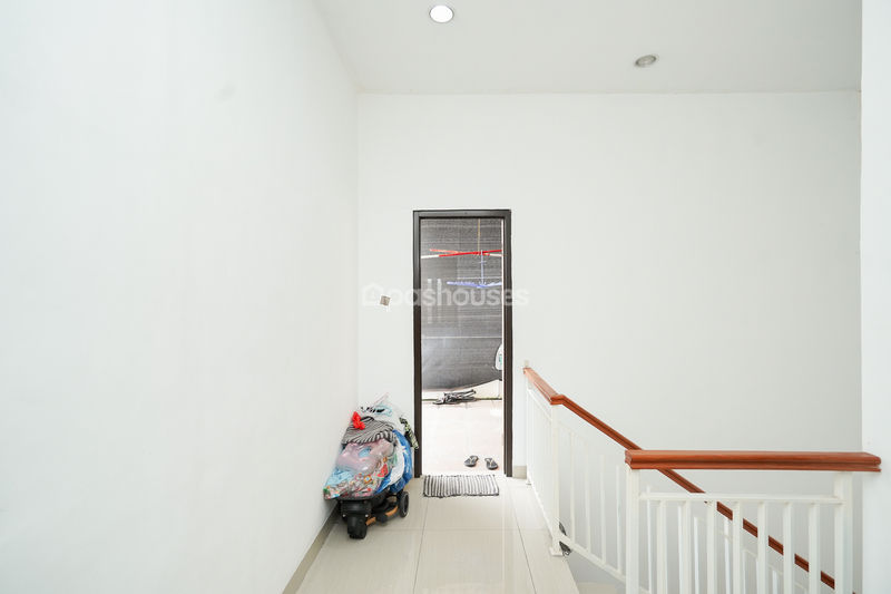 Cluster The Mansion's Bekasi Blok C No.1