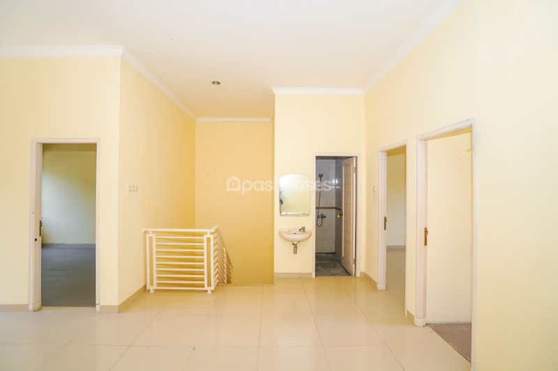 Jalan Gandaria Asri No 99