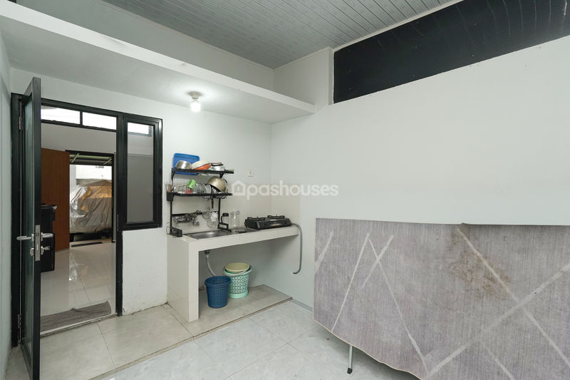 Darmawangsa Residence Cluster Sriwijaya Blok SC2 No.9