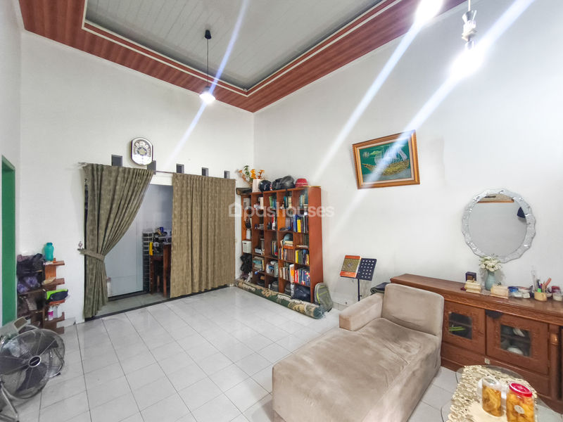 De Latinos BSD Cluster Santiago Blok F8 No.11