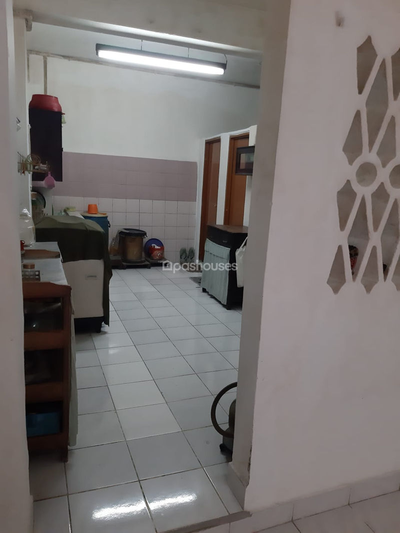 Jalan Terate Tambora