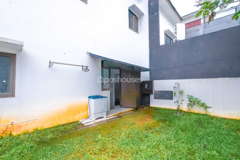 Perumahan Sawangan Green Park Blok E1 No.4