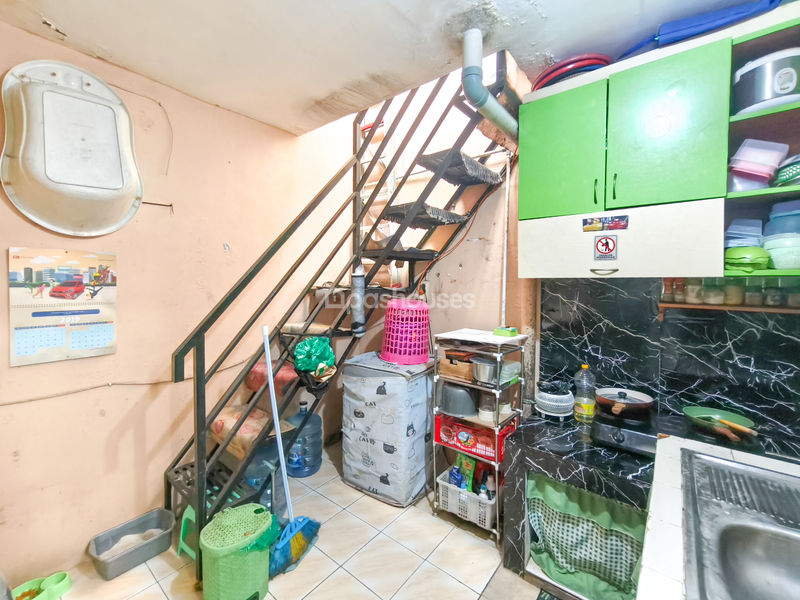 Graha Raya Cluster Verina Blok L No.32