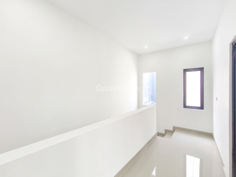 Regency Melati Mas Blok E6 No.8
