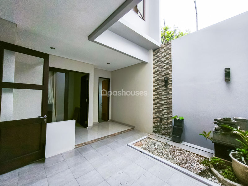 Le Palais Residence Jalan Pinang I Barat No.19B