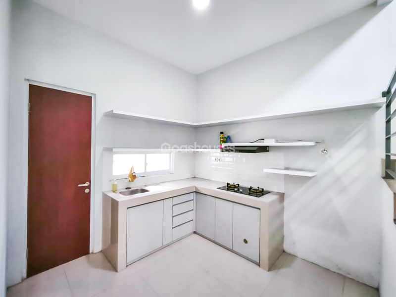 Perumahan Mampang Hills Residence