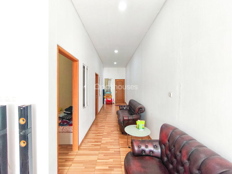 Graha Raya Cluster Bougenvile Loka Blok N6-15